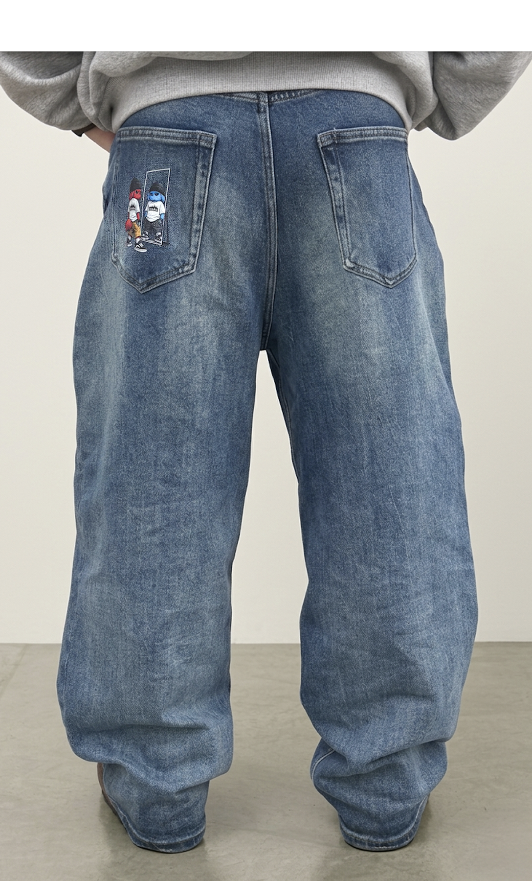 "DONT TRUST THE MIRROR" Baggy Jeans